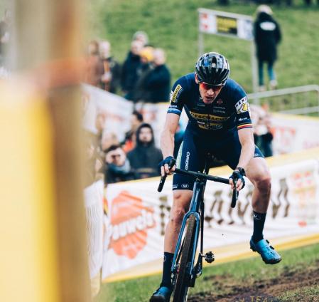 orbea orca en el ciclocross