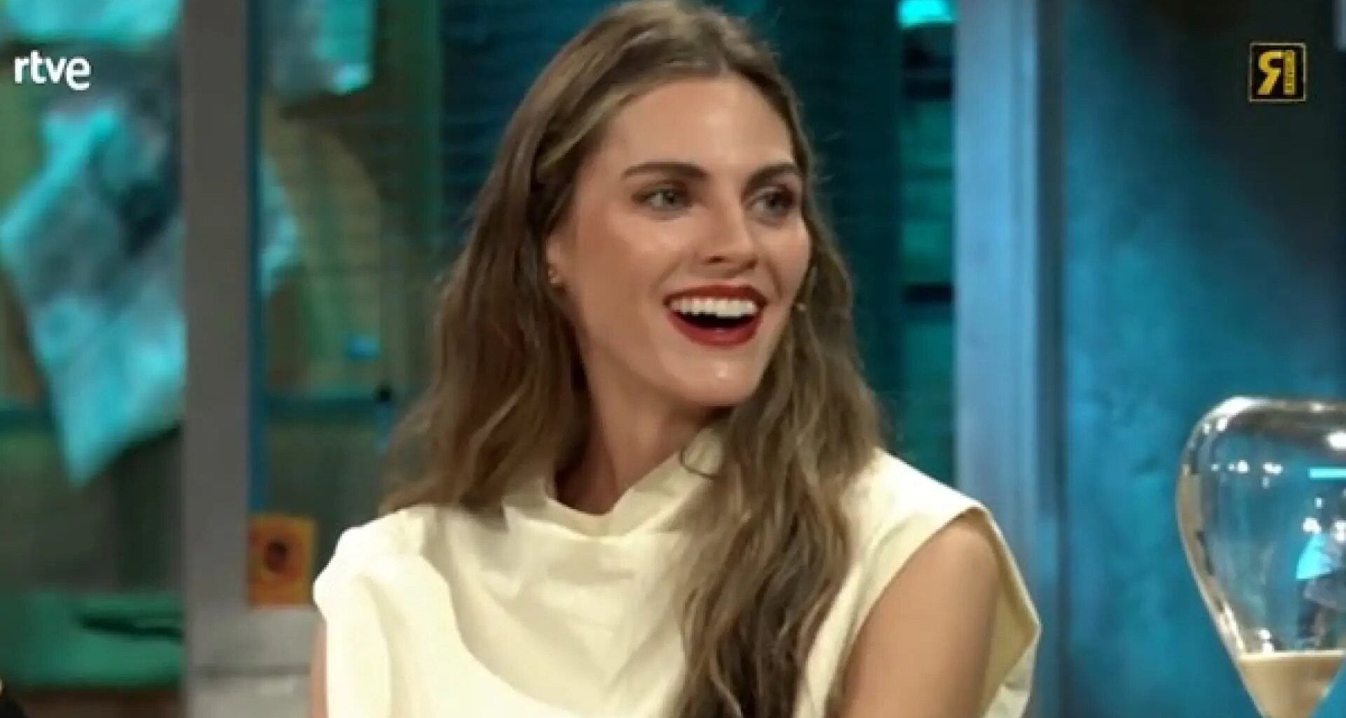 Amaia Salamanca actualiza en 'La Revuelta' sus respuestas a las preguntas clásicas: "Estoy desplomada"