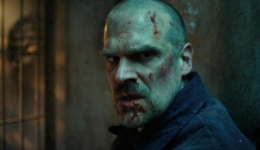 “Me encontraba feliz. Era una vida fantástica, un apartamento de una habitación en el East Village. Y entonces llegó 'Stranger Things' y destrozó por completo la concepción de lo que yo sería"