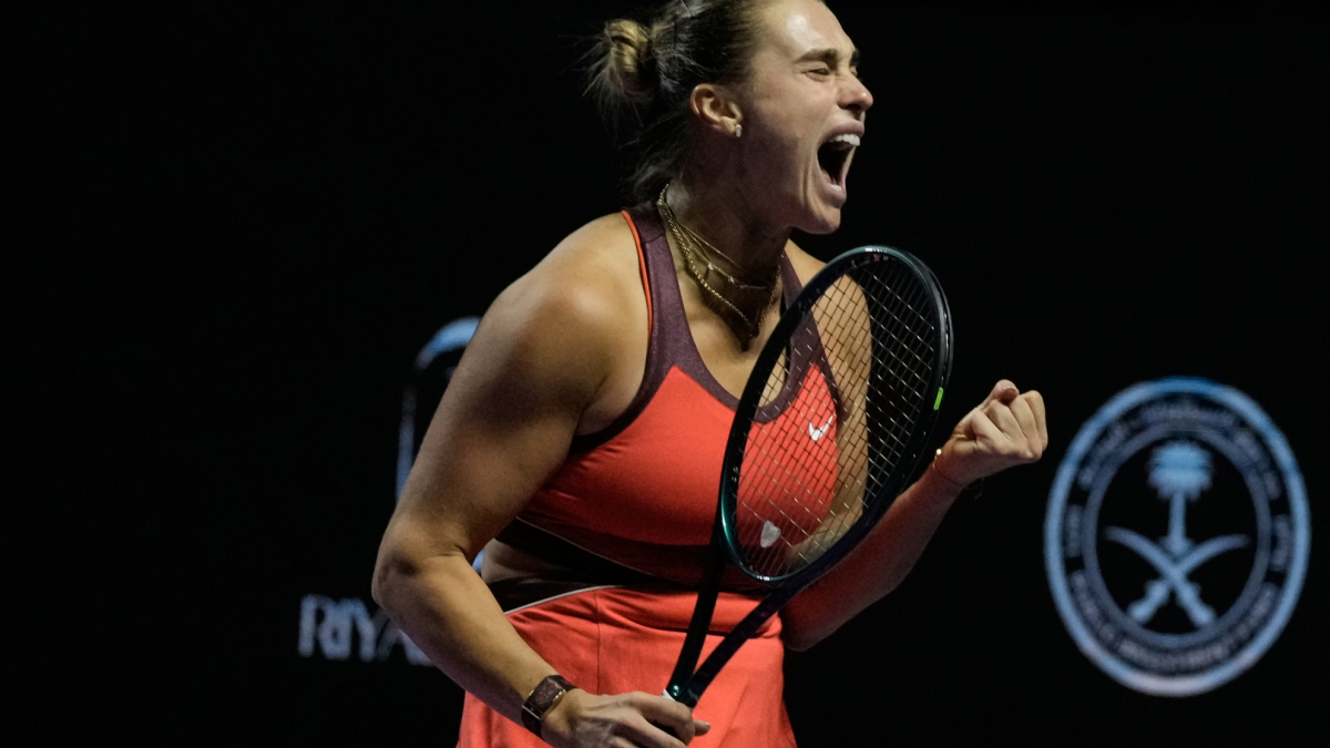 Sabalenka elimina a Anisimova y jugará contra Rybakina por su primer título en las Finales