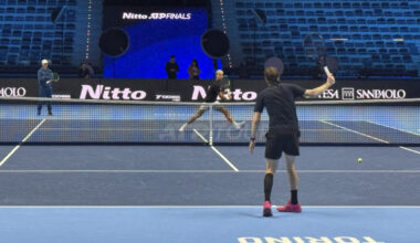 Carlos Alcaraz gana a Bublik en el entreno pero el kazajo se anota un saque por abajo con peineta