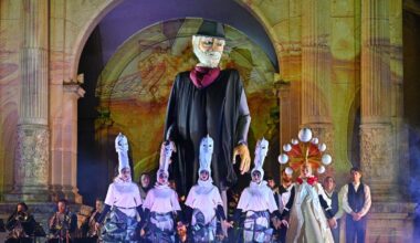 La inauguración del Año Gaudí culmina en el santuario de Misericòrdia con un acto que repasa la vida y la obra del referente universal de la arquitectura.