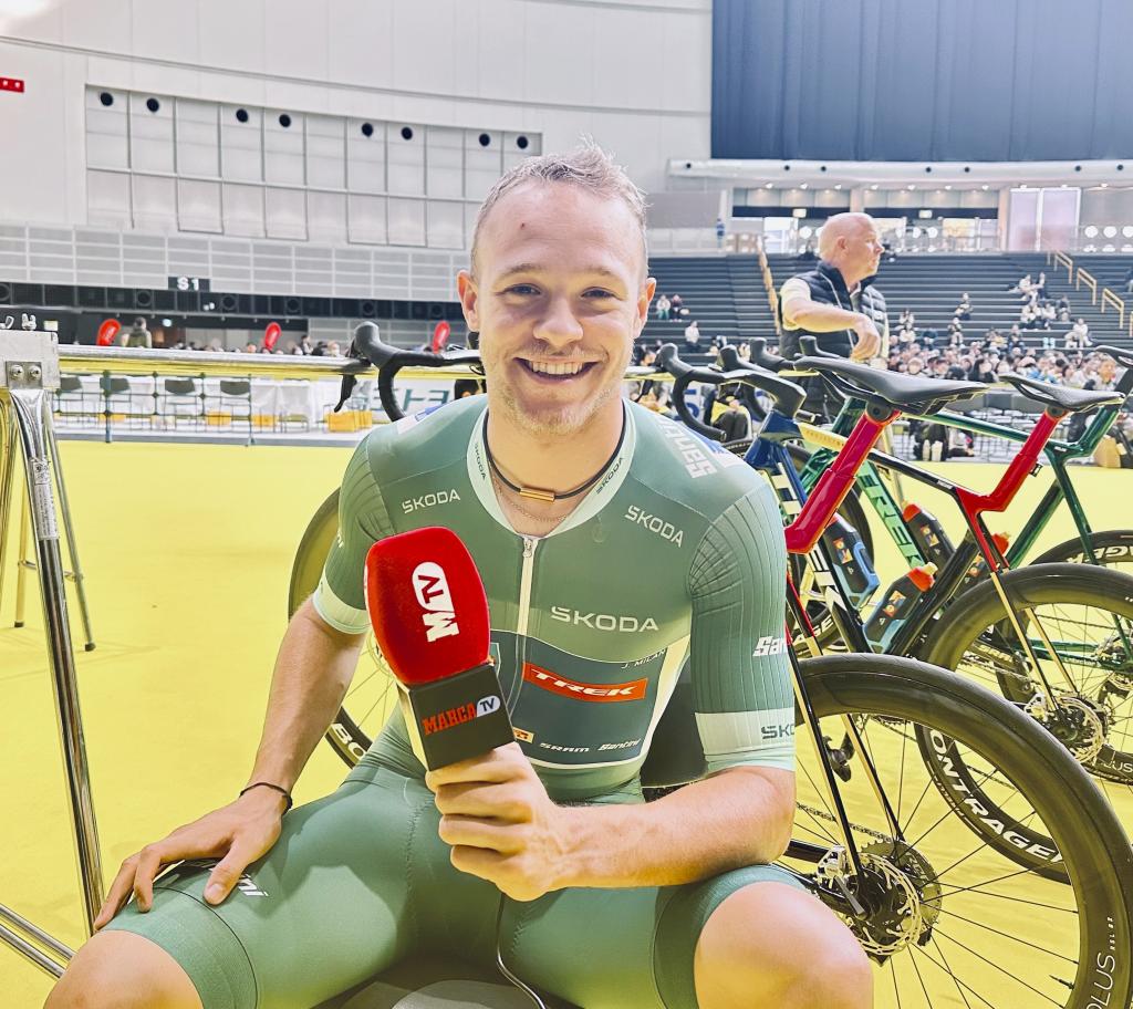 Jonathan Milan posando para MARCA en el Saitama Arena.