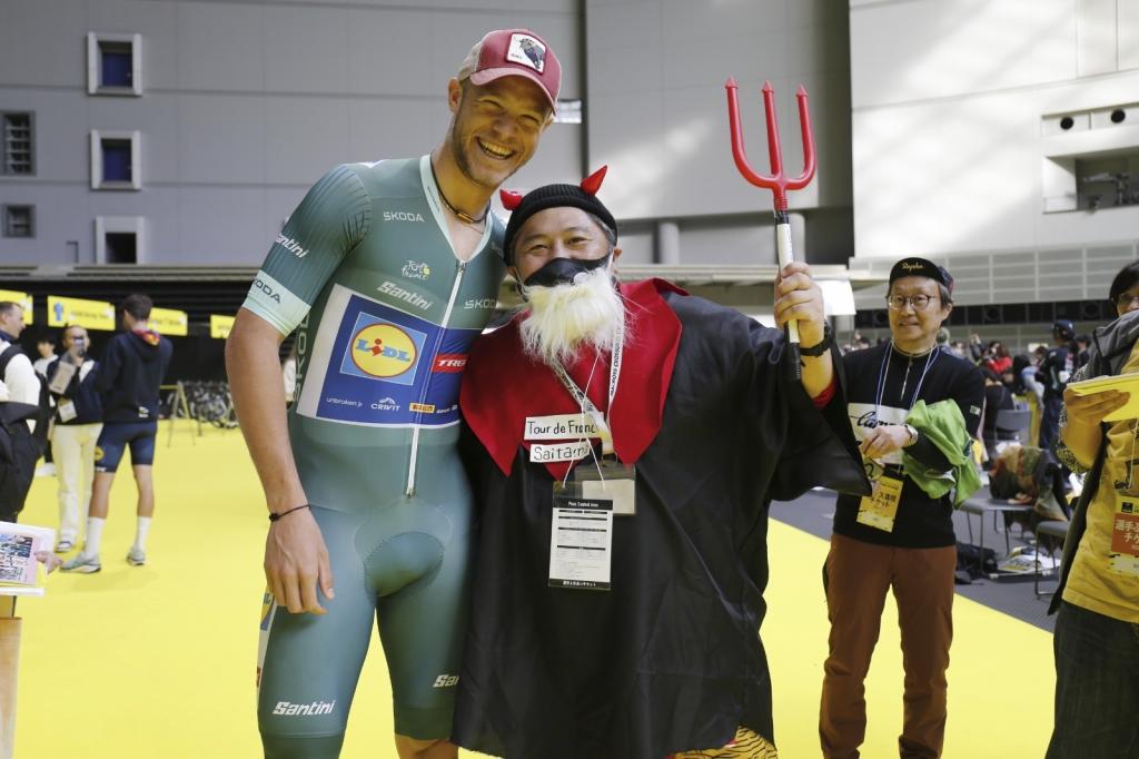 Jonathan Milan, en el Saitama Arena con un diablo.