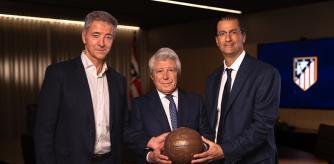 El Atlético de Madrid incorporará a Apollo Sports Capital como accionista mayoritario. Miguel Ángel Gil Marín, Enrique Cerezo y Robert Givone, socio de Apollo y co-gestor de ASC.