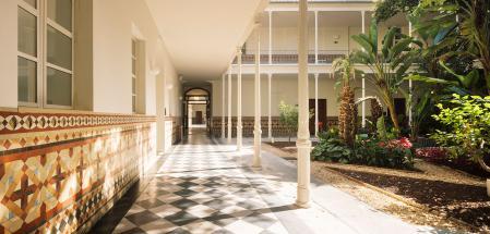 Mosaico Nolla en uno de los claustros de la universidad