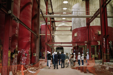 Interior delas bodegas Vinival de Alboraya
