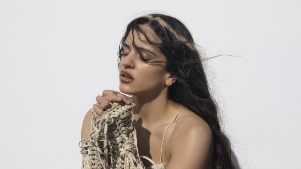 Fotografía promocional del nuevo disco de Rosalía,
