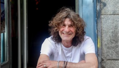 Iñaki 'Uoho' Antón, guitarrista de Extremoduro, pone en marcha su nuevo grupo Rebrote y estrena su primera canción