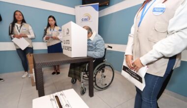Aquí los resultados de la consulta popular y referéndum 2025 de Ecuador