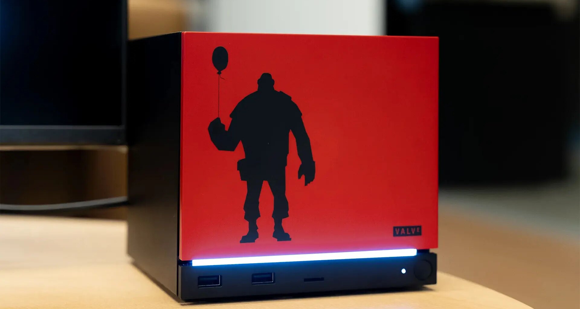 Steam Machine tiene algunas funciones muy curiosas no en su hardware interno, sino en el exterior