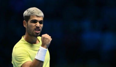 Alcaraz sigue el número 1 pese a la derrota, Sinner se acerca