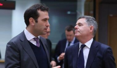 Dimite Pascal Donohoe, el presidente del Eurogrupo que derrotó a Carlos Cuerpo en la carrera por el cargo