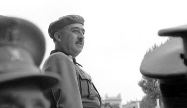 Vea el documental que cuenta el ascenso al poder de Franco
