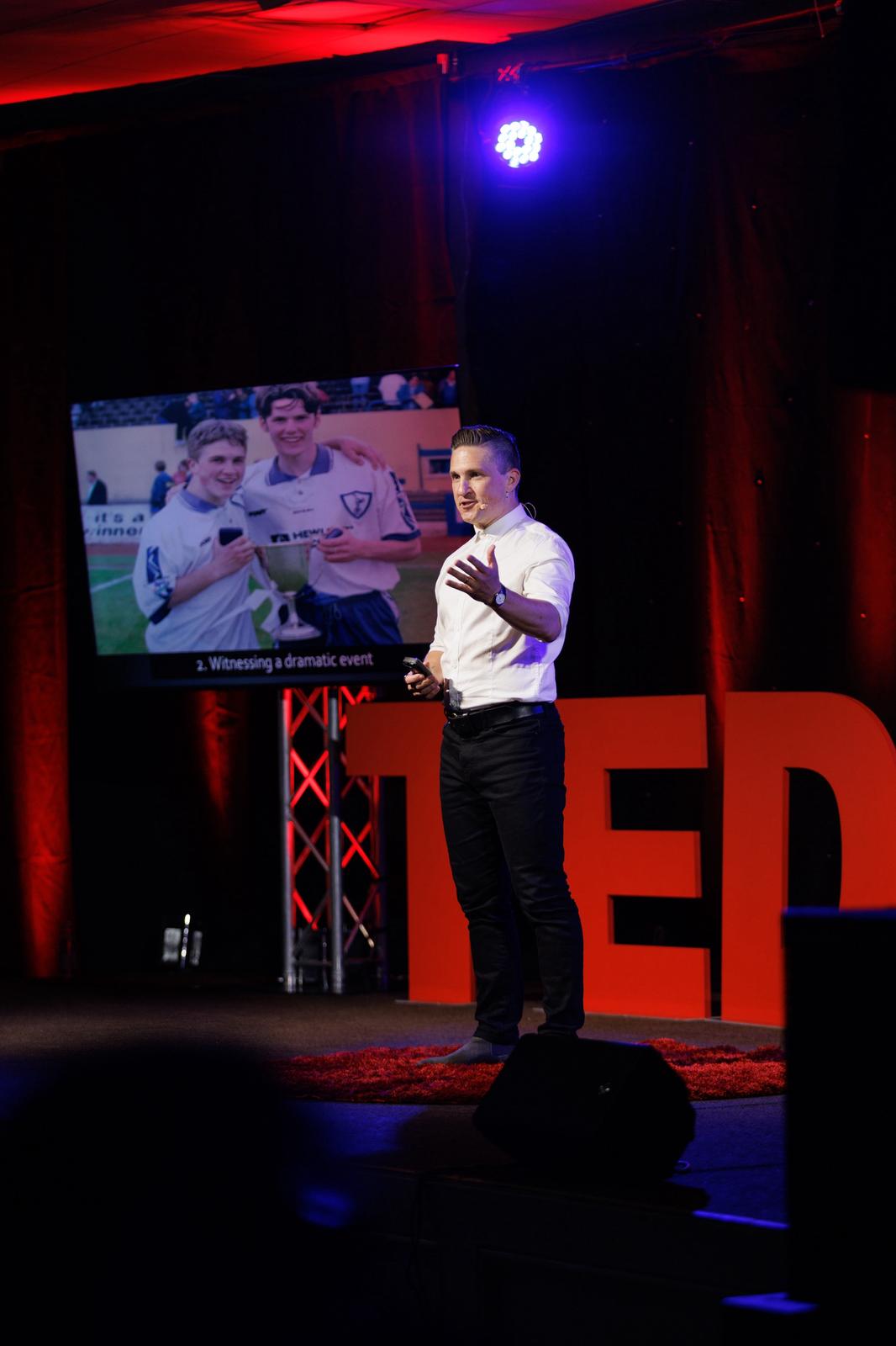 McVeigh, en una charla.