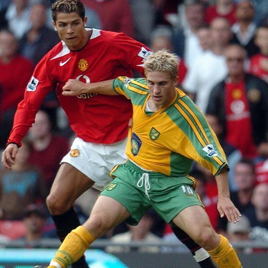 McVeigh, en una partido contra el United de Cristiano.