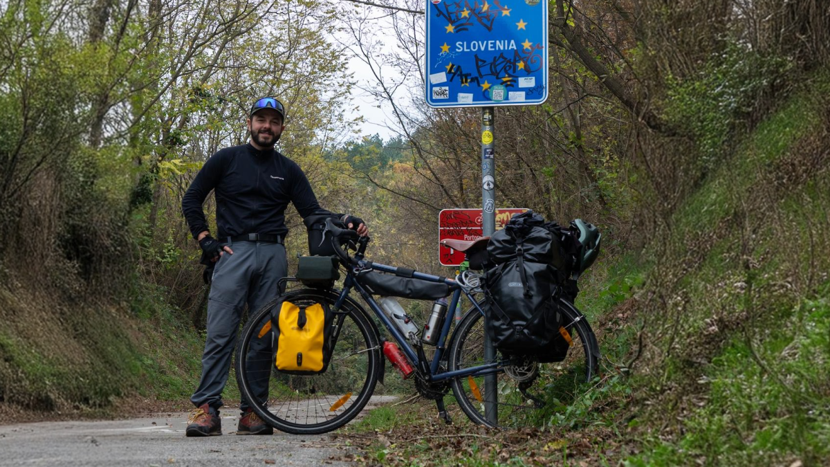 “No tengo fecha de vuelta, pero calculo que serán 3 años más”
