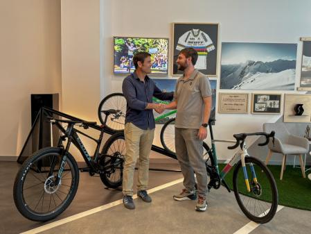 Scott Mediterranean Epic gravel mtb carretera triatlón