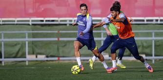 Entrenamiento del Atlético de Madrid. Giacomo Raspadori y Carlos Martín.