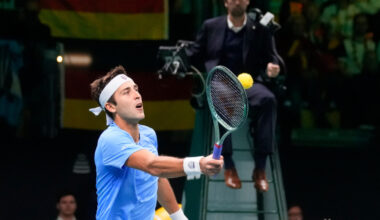 Etcheverry acerca a Argentina a las semifinales de la Copa Davis con 23 saques directos