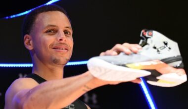 Stephen Curry, "agente libre" tras romper con su marca de zapatillas