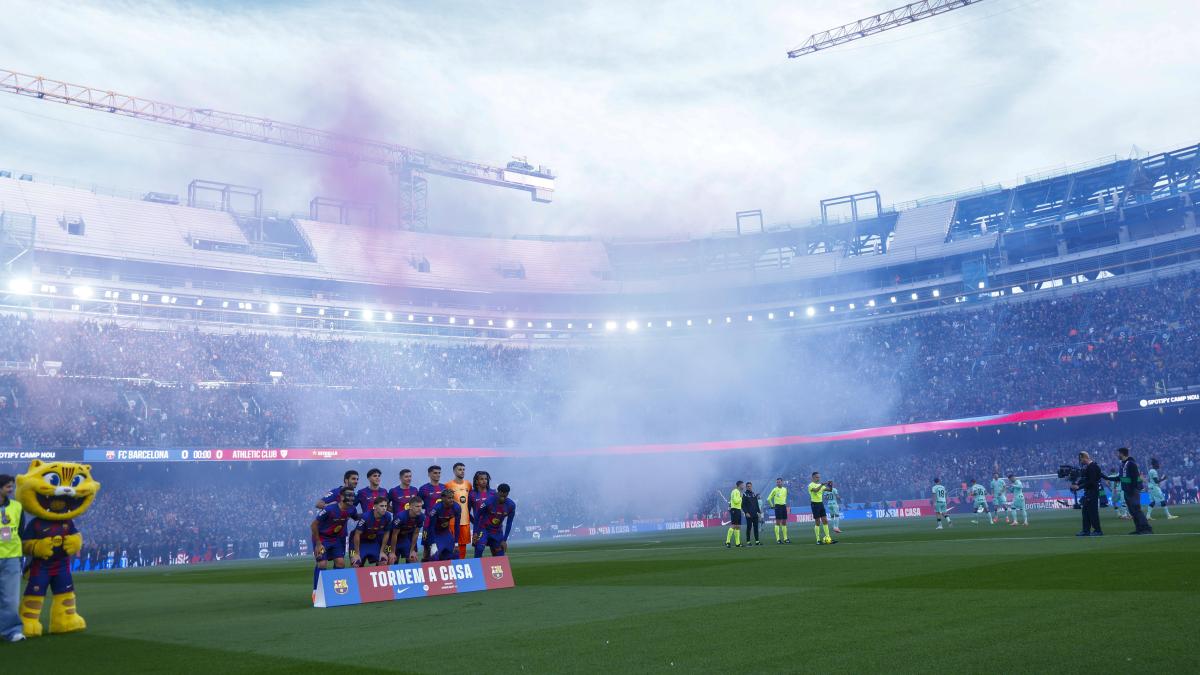 La RFEF apercibe al Athletic por su retraso al salir al Camp Nou