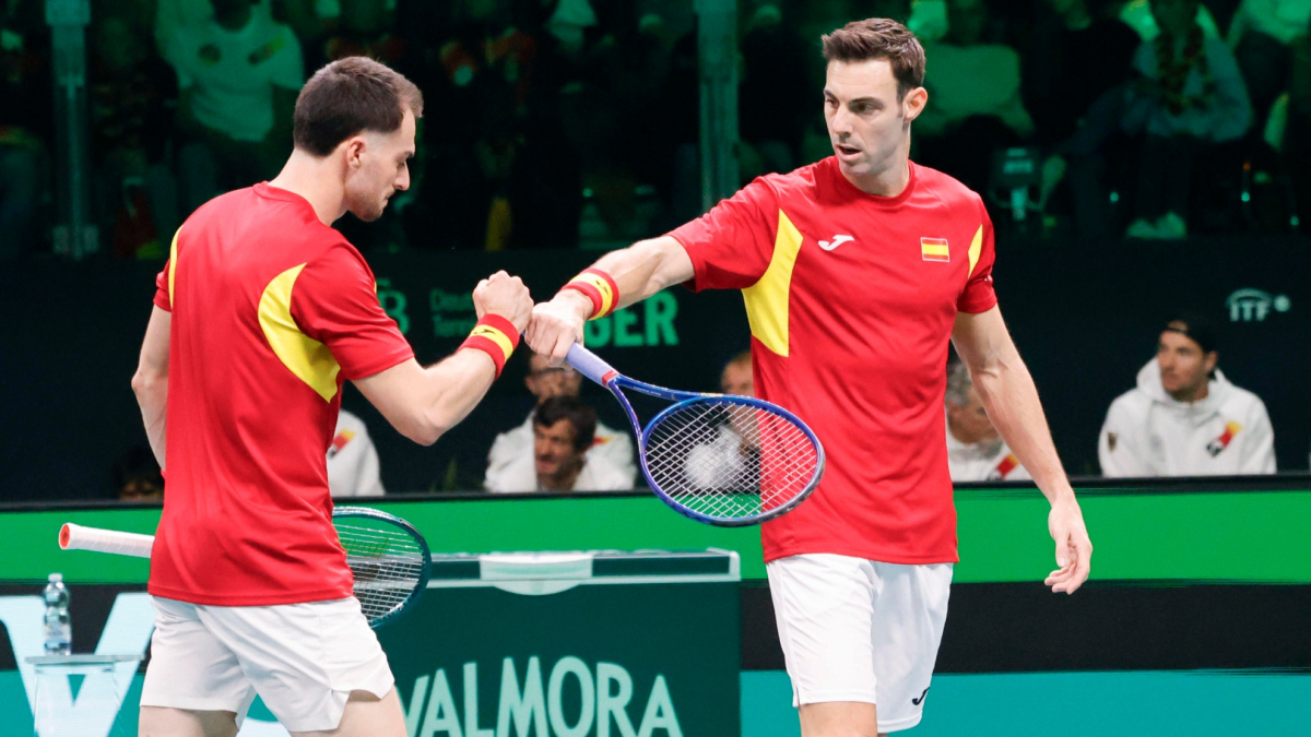 España evita el marrón de jugar el 'playoff' de febrero y está clasificada para los cruces de septiembre