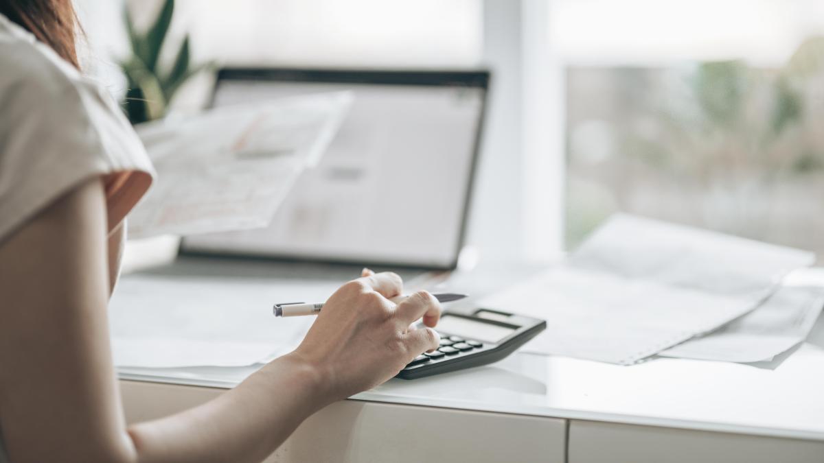 dudas en plena cuenta atrás para empresas y autónomos