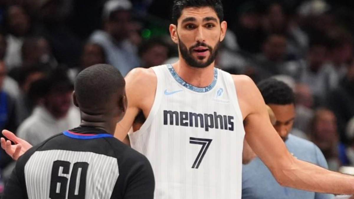 Santi Aldama lidera a los Grizzlies en su primera titularidad de la temporada