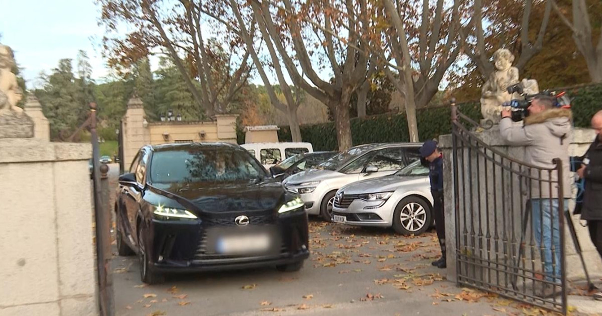 del Rey Felipe y Letizia a Don Juan Carlos