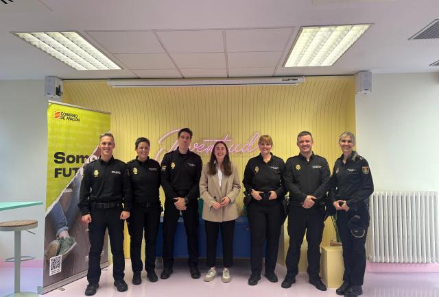 El IAJ y el Área de Participación Ciudadana de la Policía Nacional impulsan una acción conjunta contra la violencia de género