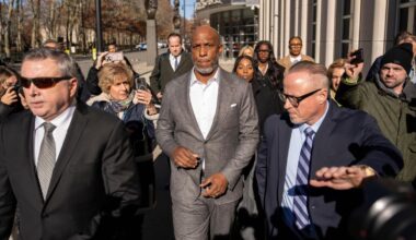 El ex jugador y técnico Chauncey Billups se declara no culpable de fraude electrónico