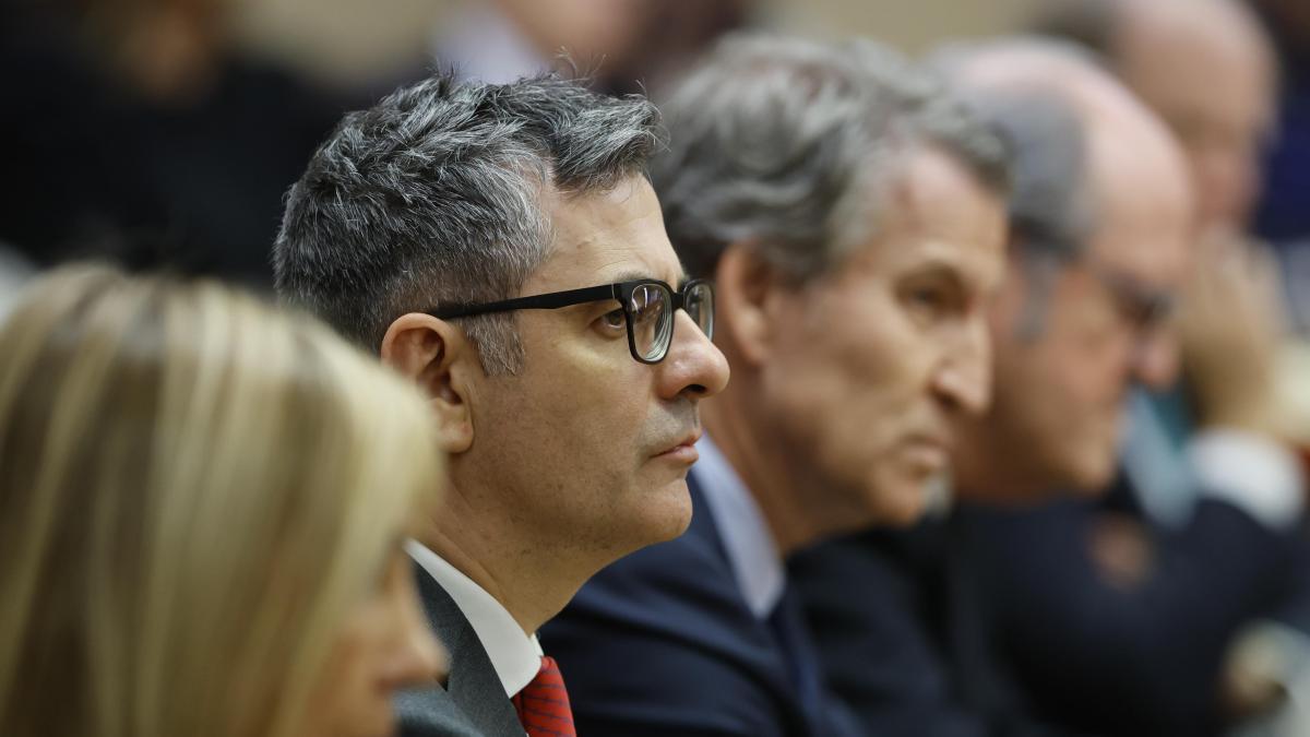 El Gobierno se despide con elogios del fiscal general y ultima su relevo