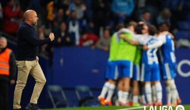 Manolo González ante el Sevilla en Cornellà. (Foto: LALIGA)
