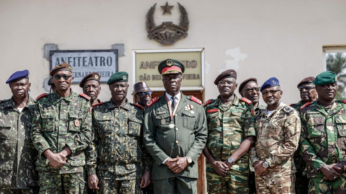 El ejército asume el poder en Guinea Bissau y se desconoce el paradero del presidente Embalo
