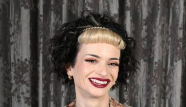 La actriz Ruth Codd, de 29 años, confirma que han tenido que amputarle la otra pierna con motivo de una lesión