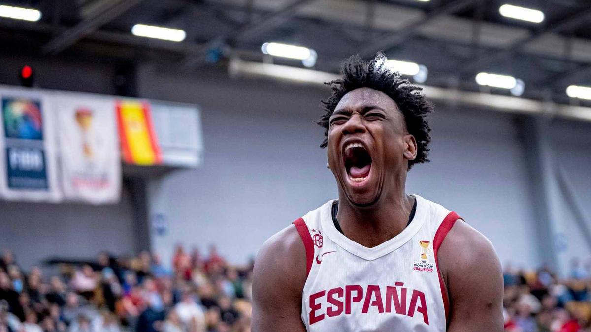 Espectacular y victorioso debut del tudelano Osobor con la selección