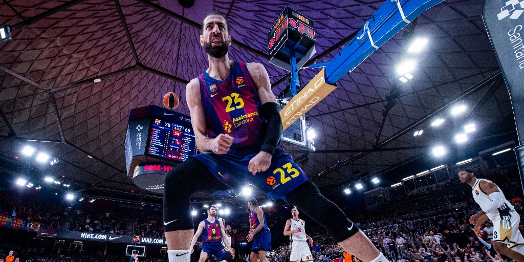 Tornike Shengelia celebra un mate en el partido ante el ASVEL.