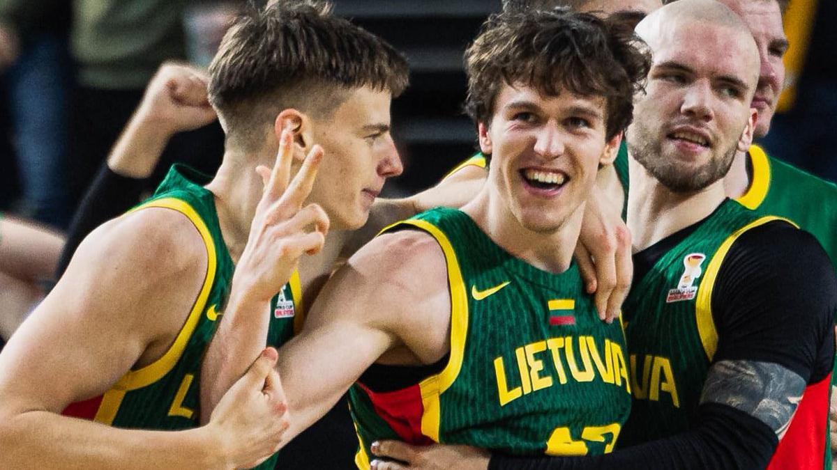 Tres triples en 10 segundos para la mayor remontada que se recuerda