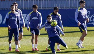 El Atlético ofrece una lista con una esperada vuelta y dos bajas, para medirse al Oviedo