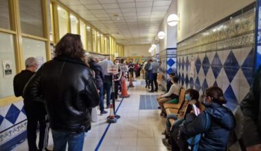 La vacunación sin cita de gripe se mantiene este domingo solo para niños y se aplaza para el resto de población al sábado 13 de diciembre