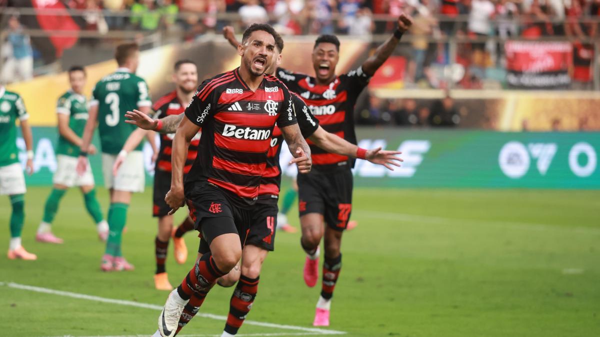 Flamengo deja a Vitor Roque sin Copa Libertadores