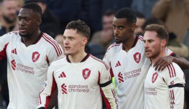 Isak y Gakpo frenan la pesadilla del Liverpool