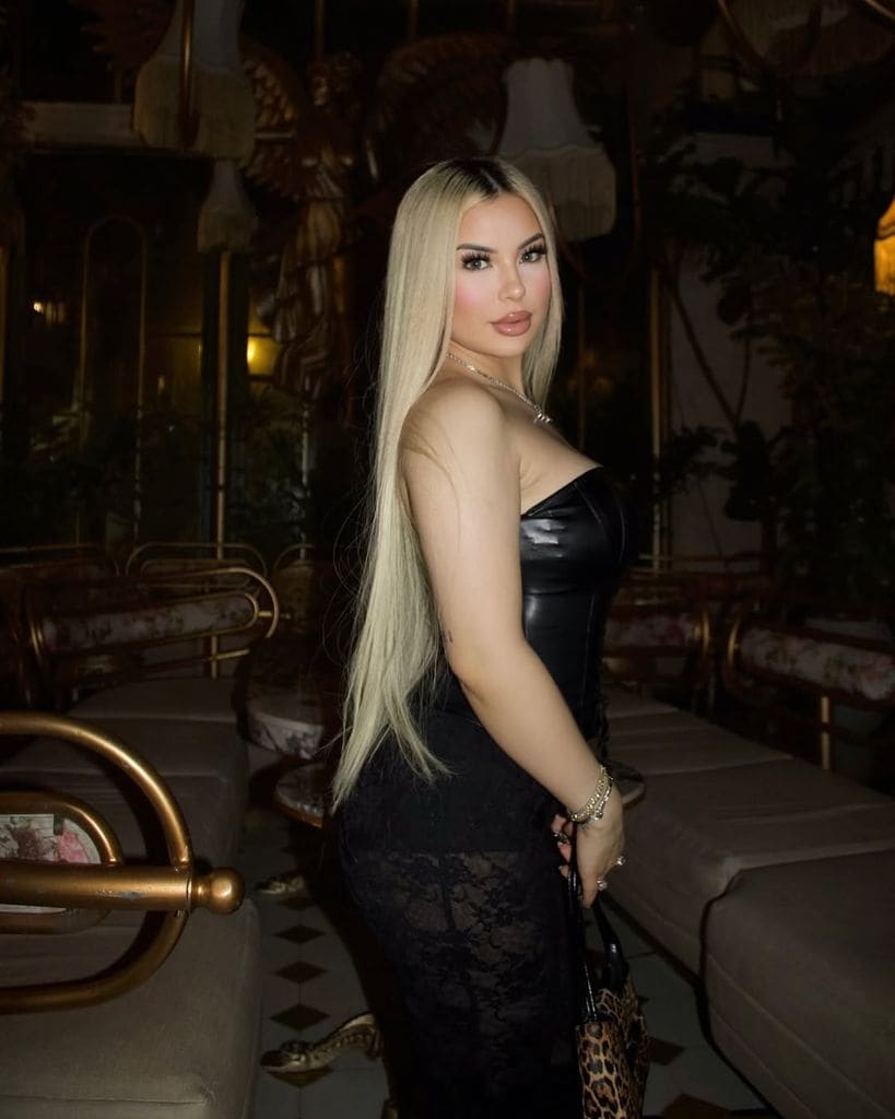 Muere la 'influencer' María de la Rosa a los 22 años en un tiroteo en Los Ángeles