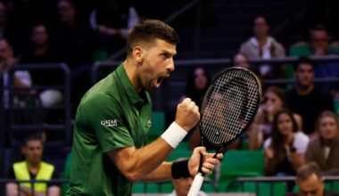 Djokovic bate a Hanfmann para volver a una final 167 días después