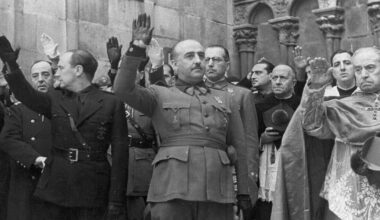 Biógrafos de Franco analizan su figura a 50 años de su muerte