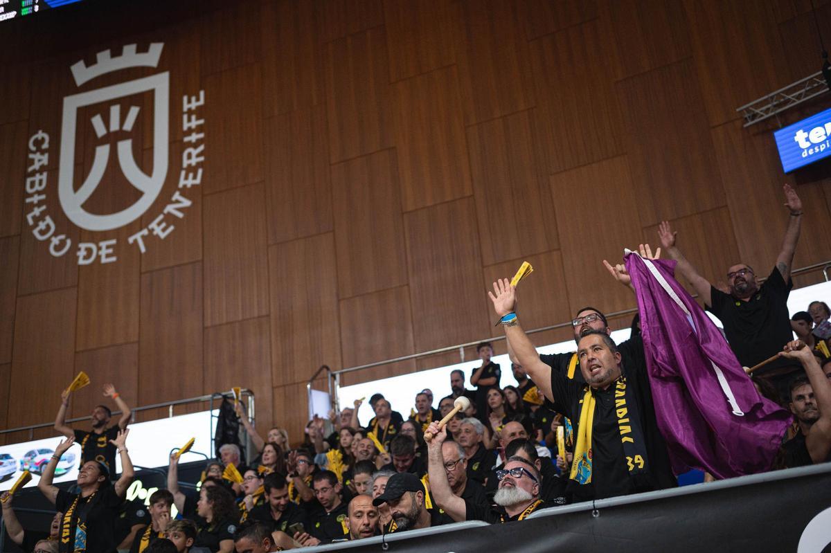 Aficionados del CB Canarias, en el partido ante el Unicaja