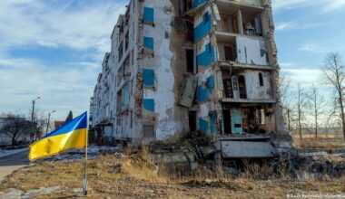 EE.UU. presiona a Ucrania para ceder territorio a Rusia – DW – 20/11/2025