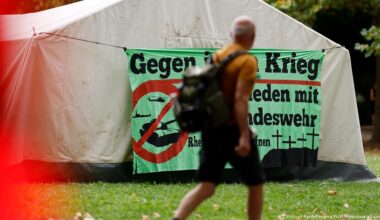 Alemania levantará la restricción de exportar armas a Israel – DW – 17/11/2025