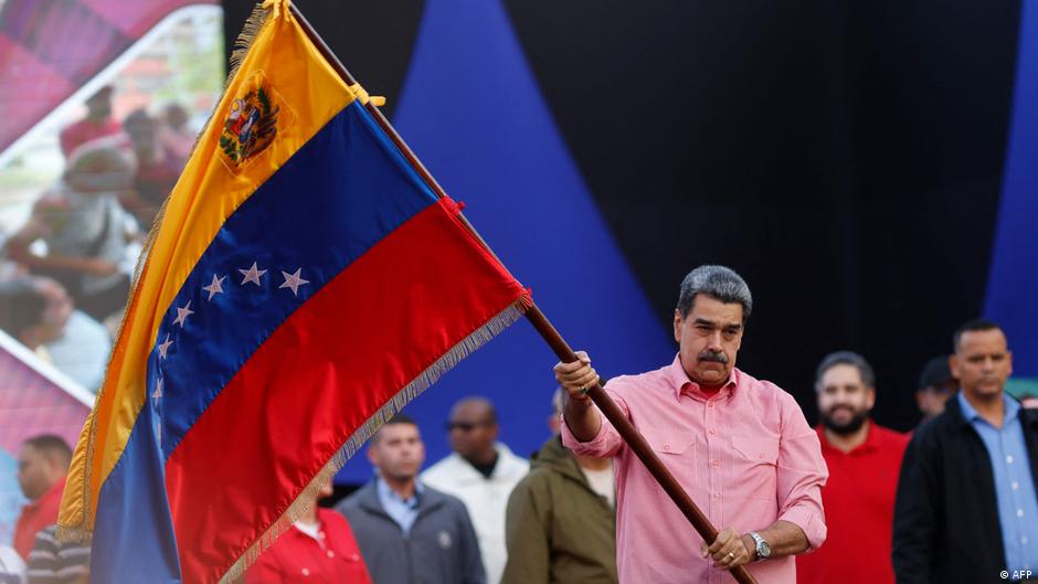 Venezuela exige a las aerolíneas que retomen los vuelos – DW – 25/11/2025